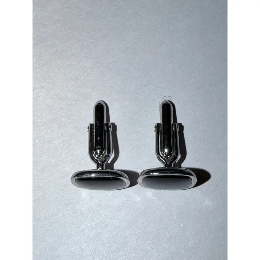 Vintage swank black and silver cufflinks upscale gentleman wedding banquet